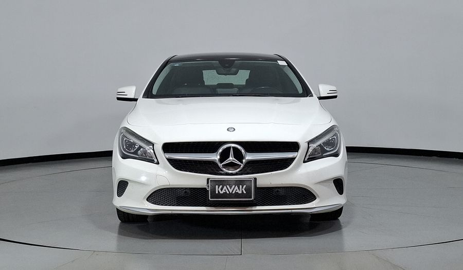 Mercedes Benz Clase Cla 1.6 CLA 200 SPORT DCT Coupe 2018