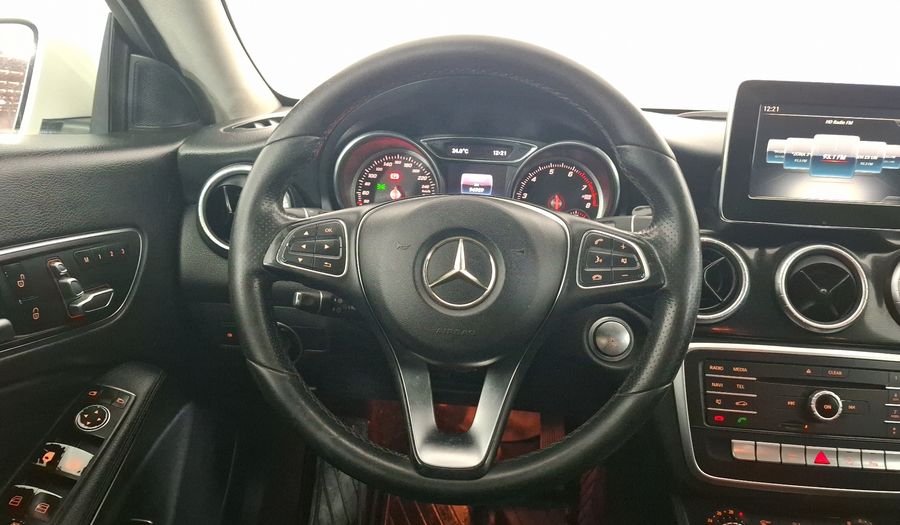Mercedes Benz Clase Cla 1.6 CLA 200 SPORT DCT Coupe 2018
