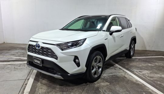 Toyota • RAV4