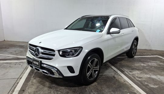 2022 • 42,443 km • Automático