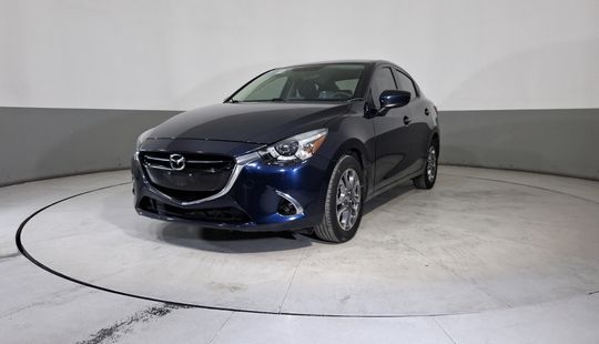 Mazda • Mazda 2