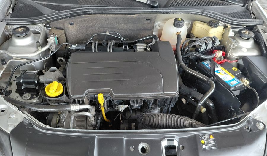 Renault Clio 1.1 PACK PLUS Hatchback 2012