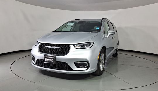 Chrysler • Pacifica