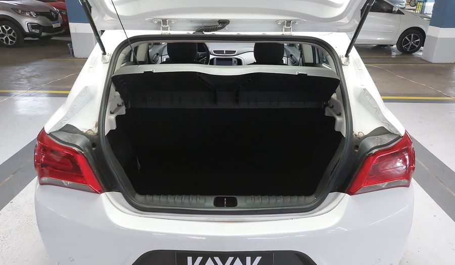 Chevrolet Onix 1.4 SPE/4 ECO LT AUTO Hatchback 2017