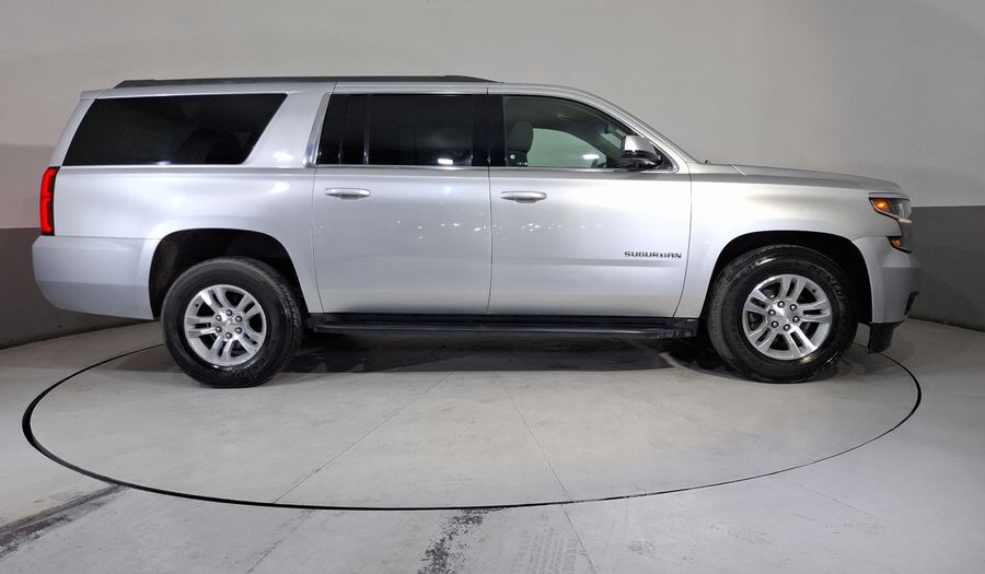 Chevrolet Suburban 5.3 A LS AUTO Suv 2019