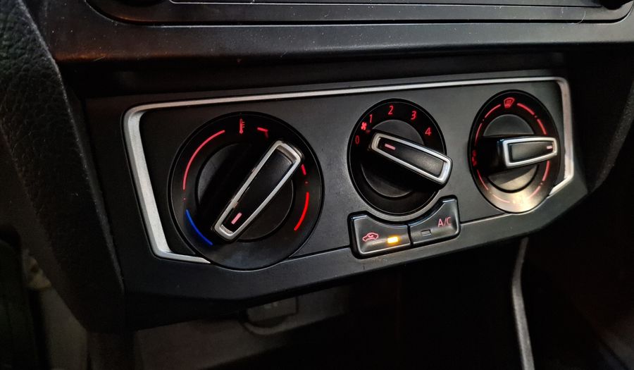 Volkswagen Gol 1.6 HIGHLINE Hatchback 2019