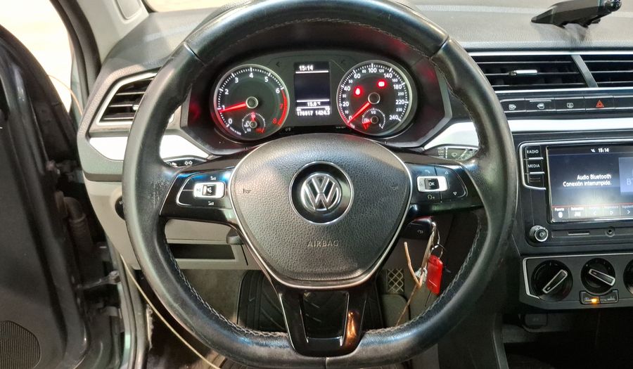 Volkswagen Gol 1.6 HIGHLINE Hatchback 2019