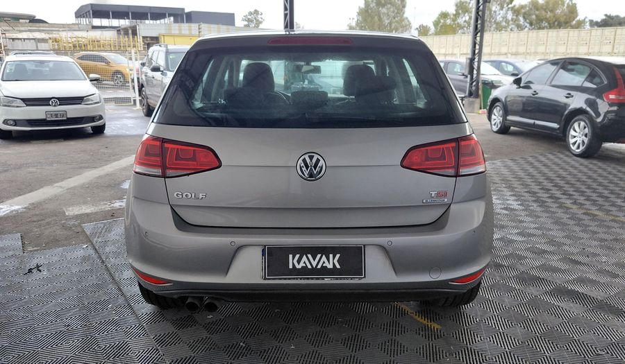 Volkswagen Golf 1.4 TSI HIGHLINE DSG Hatchback 2017