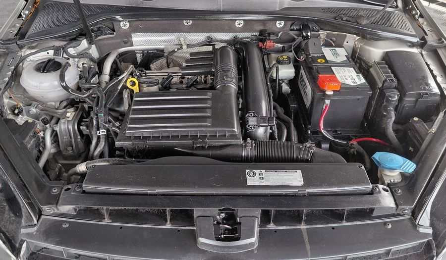 Volkswagen Golf 1.4 TSI HIGHLINE DSG Hatchback 2017