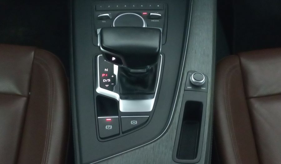 Audi A4 2.0 TFSI S LINE S-TRONIC QUATTRO Sedan 2017