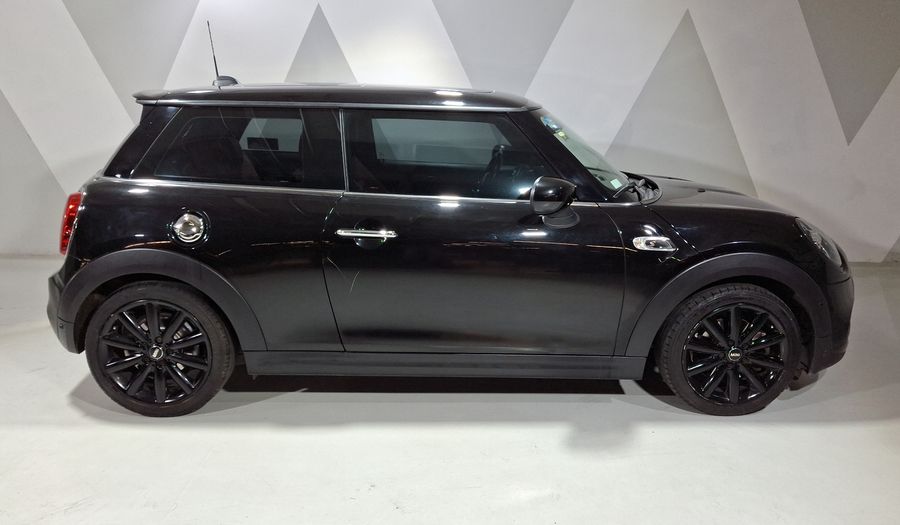 Mini Cooper S 2.0 COOPER HOT CHILI DCT Hatchback 2020