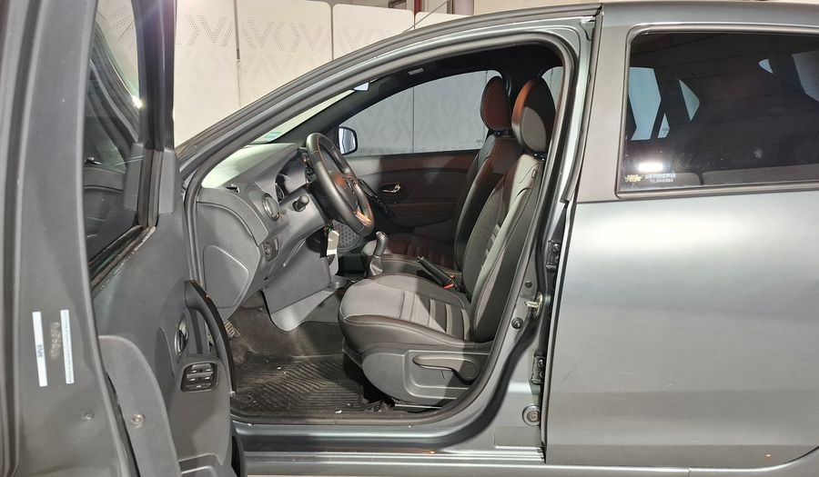 Renault Logan 1.6 INTENS Sedan 2024