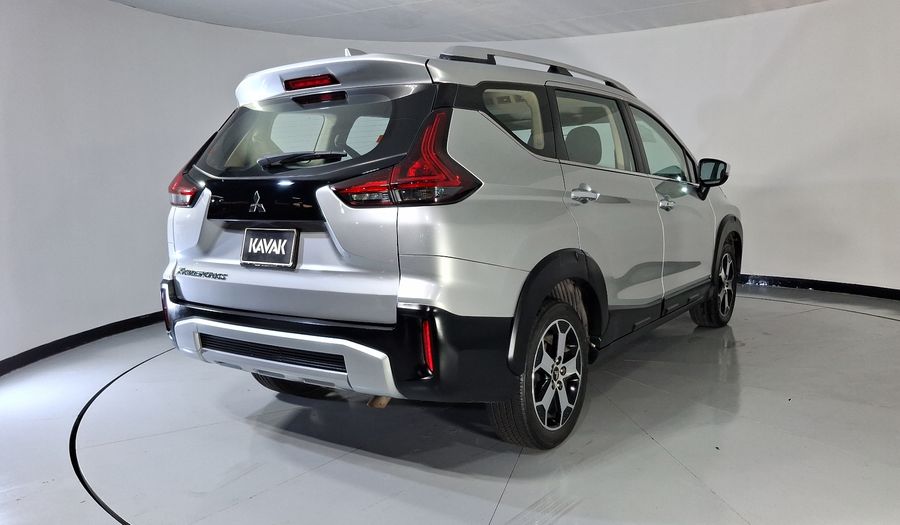 Mitsubishi Xpander 1.5 CROSS AUTO Minivan 2023