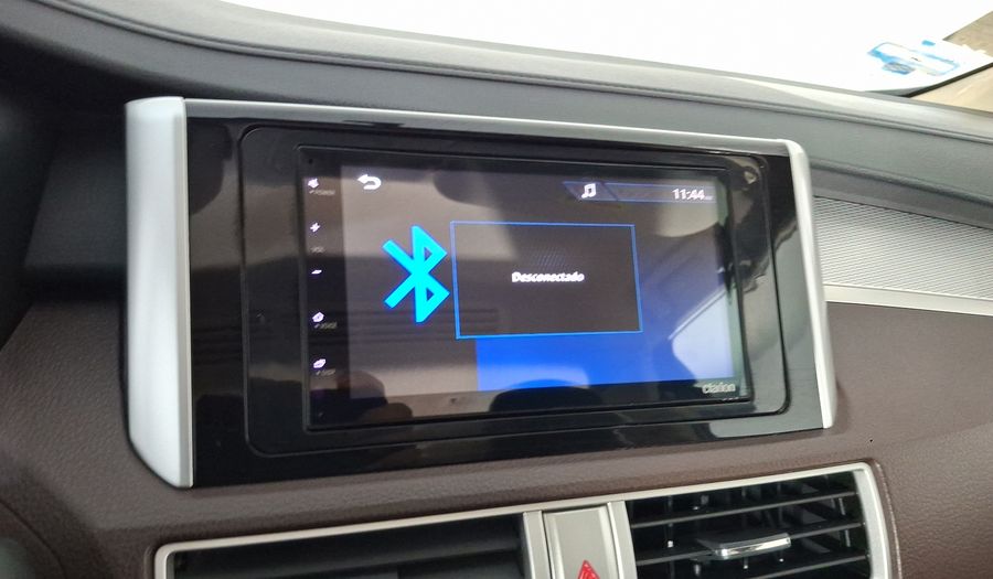 Mitsubishi Xpander 1.5 CROSS AUTO Minivan 2023