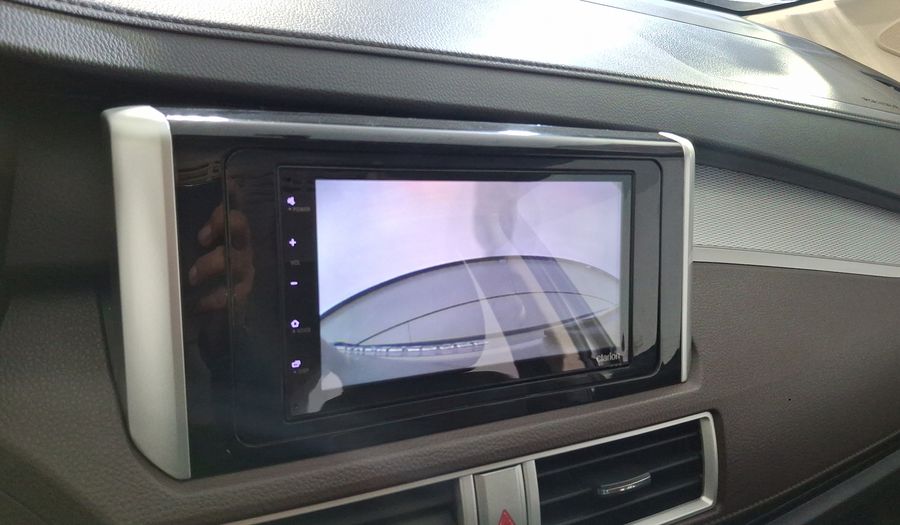 Mitsubishi Xpander 1.5 CROSS AUTO Minivan 2023