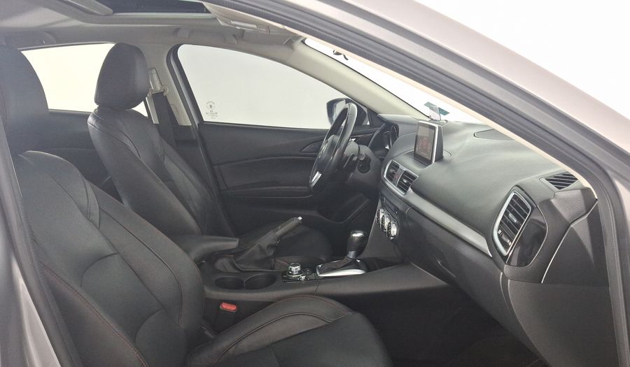 Mazda 3 2.5 SEDÁN S GT TA Sedan 2015
