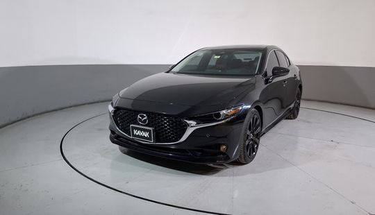 Mazda • Mazda 3