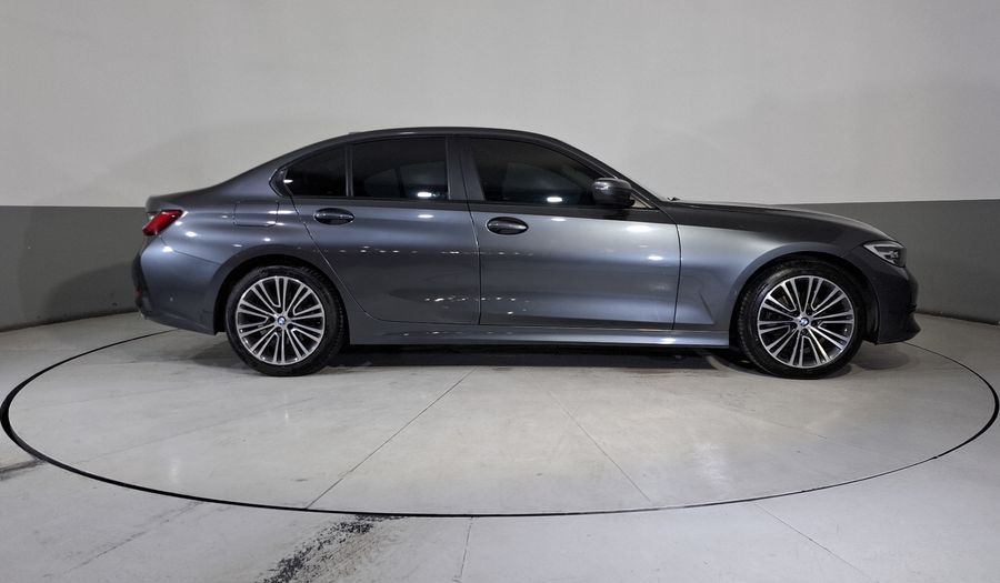 Bmw Serie 3 2.0 320I AUTO Sedan 2021