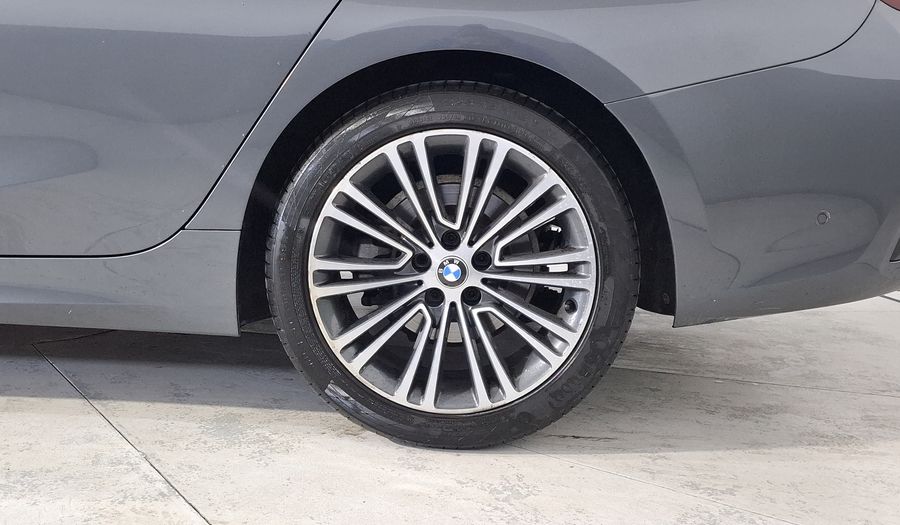Bmw Serie 3 2.0 320I AUTO Sedan 2021