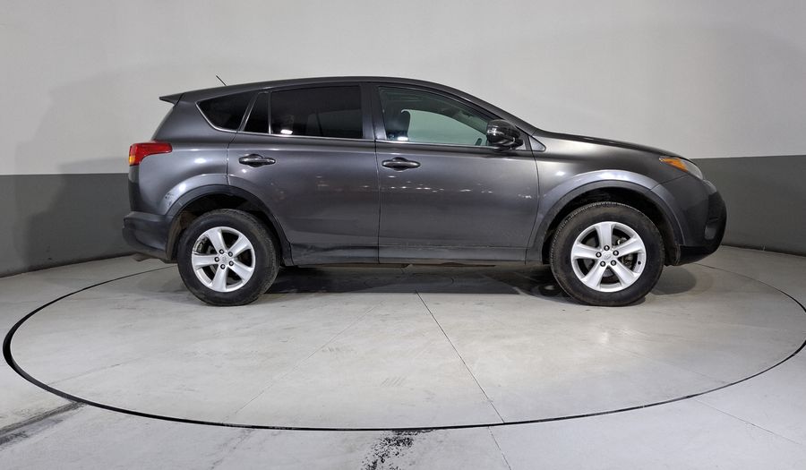 Toyota Rav4 2.5 XLE AT Suv 2013