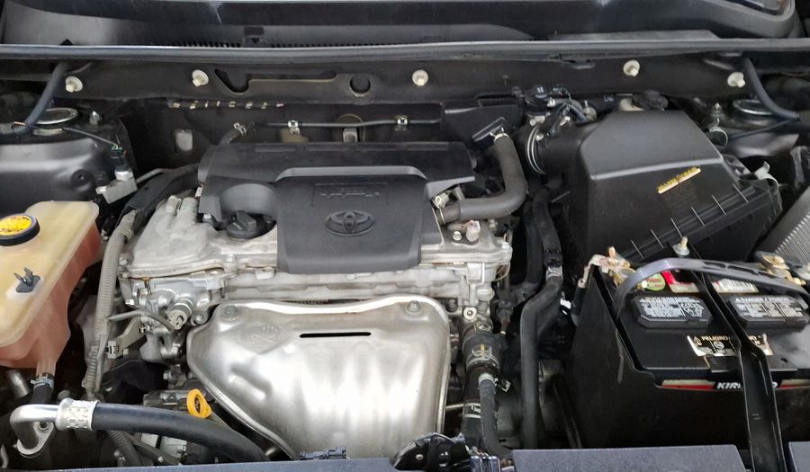 Toyota Rav4 2.5 XLE AT Suv 2013