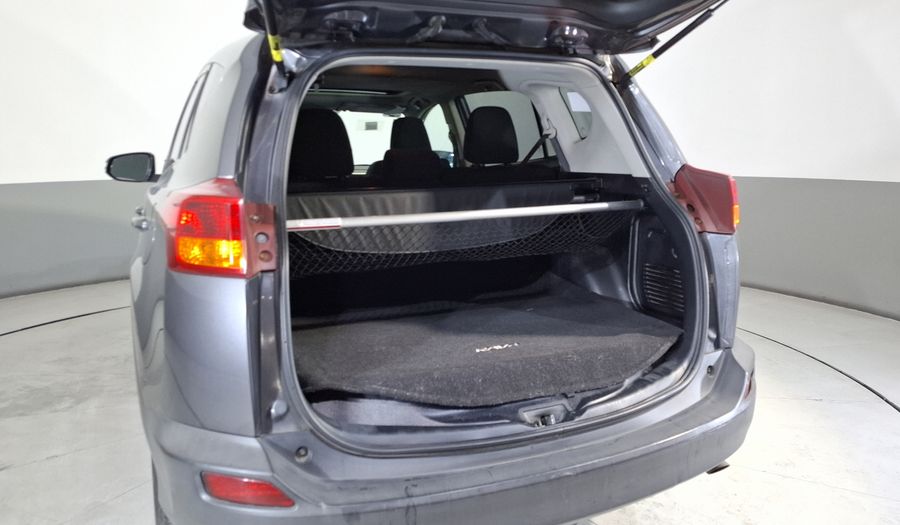 Toyota Rav4 2.5 XLE AT Suv 2013