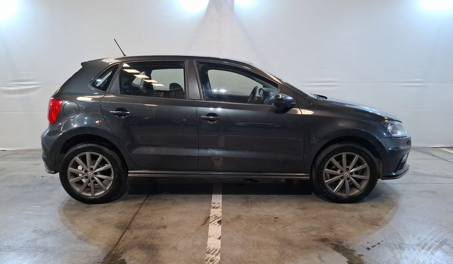 Volkswagen Polo 1.6 COMFORTLINE PLUS AUTO Hatchback 2021