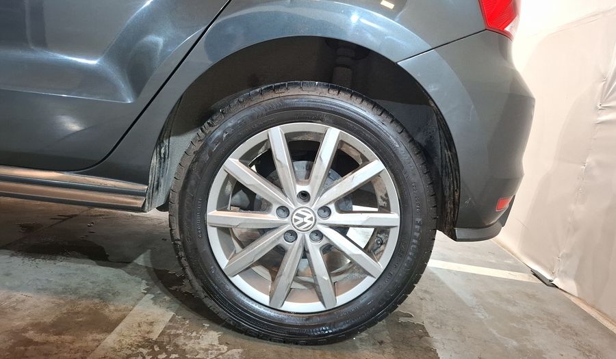 Volkswagen Polo 1.6 COMFORTLINE PLUS AUTO Hatchback 2021