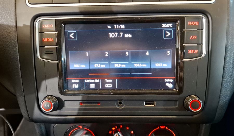 Volkswagen Polo 1.6 COMFORTLINE PLUS AUTO Hatchback 2021
