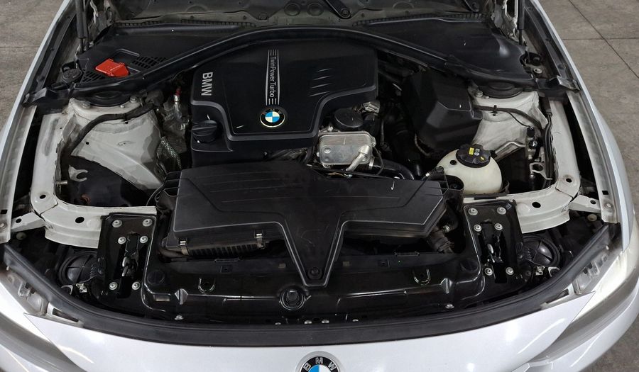 Bmw Serie 3 2.0 320IA Sedan 2014