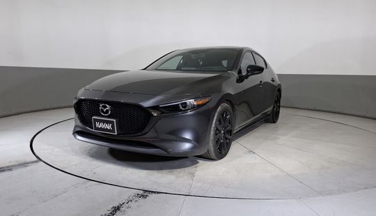 Mazda • Mazda 3