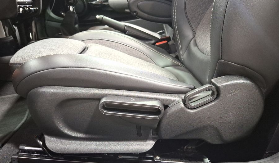 Mini Cooper 1.5 COOPER CLASSIC Hatchback 2022