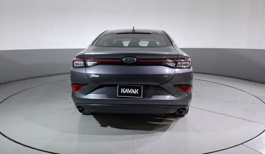 Jac J7 1.5 QUANTUM CVT Hatchback 2022