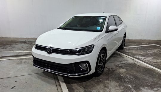 Volkswagen • Virtus