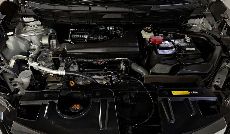 Nissan X-trail 2.5 ADVANCE 3 ROW CVT Suv 2021