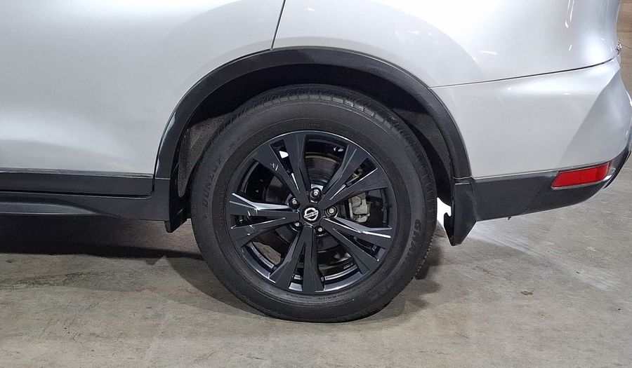 Nissan X-trail 2.5 ADVANCE 3 ROW CVT Suv 2021