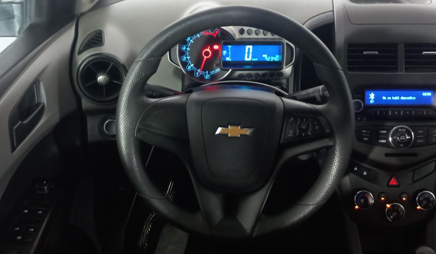 Chevrolet Sonic 1.6 MT J LT Hatchback 2016