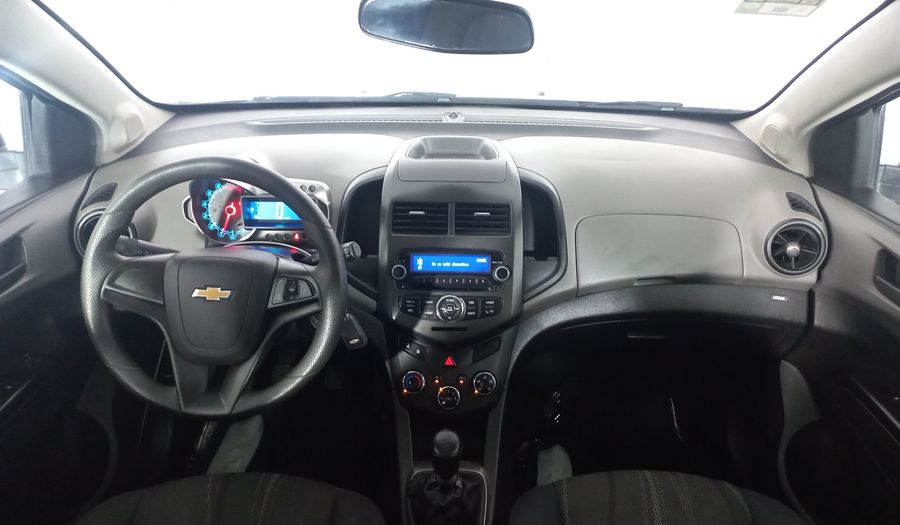 Chevrolet Sonic 1.6 MT J LT Hatchback 2016