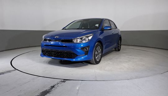 Kia • Rio