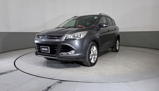 Ford • Escape