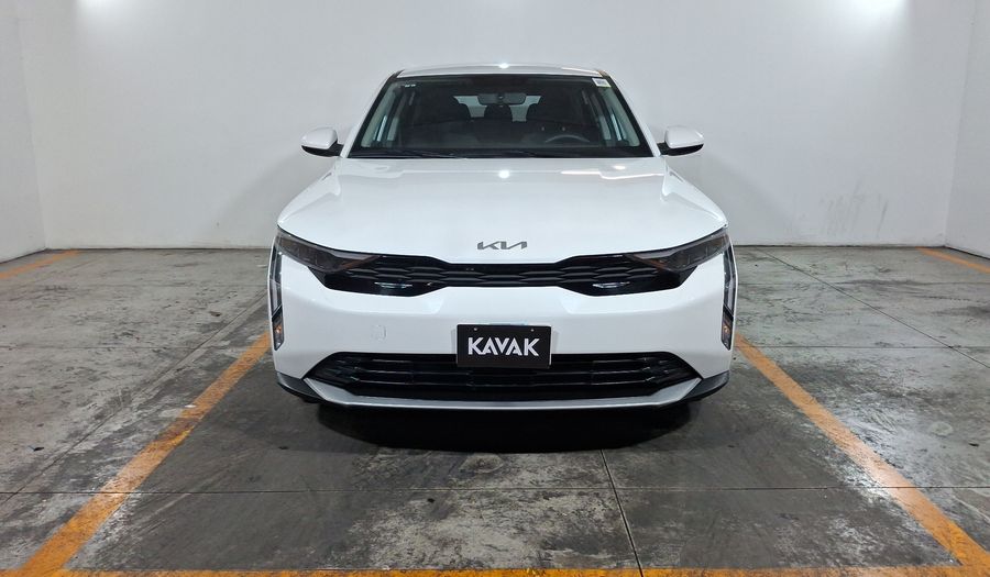 Kia K3 1.6 EX AUTO Hatchback 2025