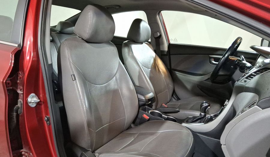 Hyundai Elantra 1.8 LIMITED TECH AT Sedan 2015