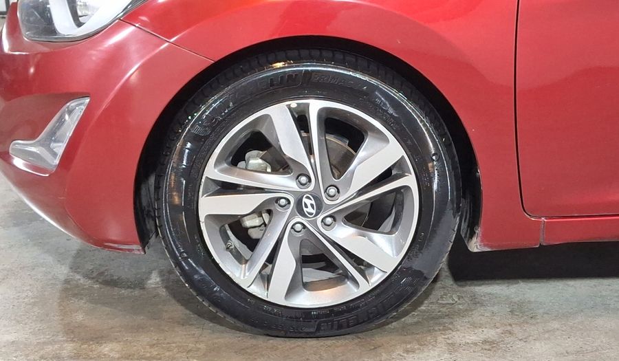 Hyundai Elantra 1.8 LIMITED TECH AT Sedan 2015
