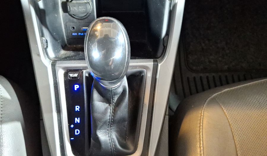 Hyundai Elantra 1.8 LIMITED TECH AT Sedan 2015