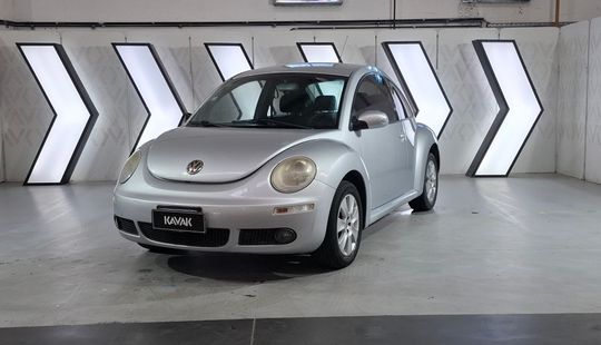 Volkswagen • New Beetle