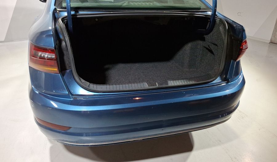 Volkswagen Jetta 1.4 TRENDLINE AUTO Sedan 2019