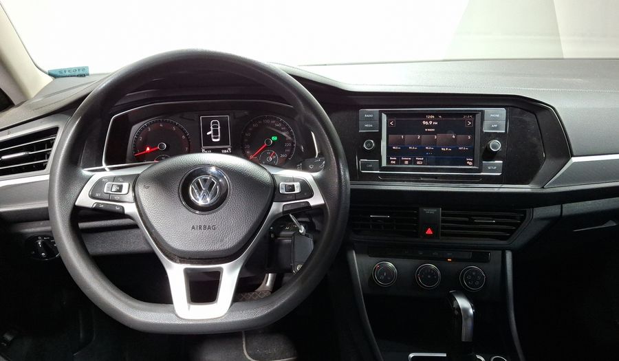 Volkswagen Jetta 1.4 TRENDLINE AUTO Sedan 2019