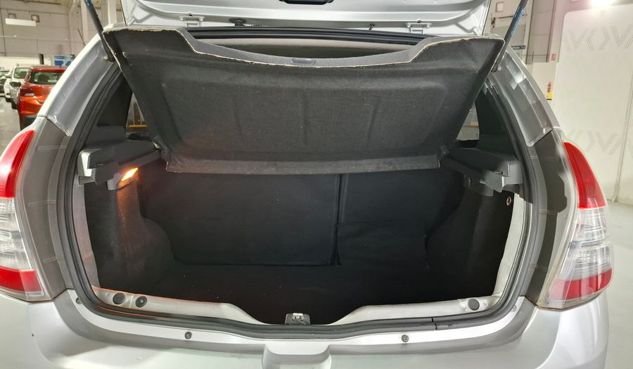 Renault Sandero 1.6 16V PRIVILEGE NAV Hatchback 2015