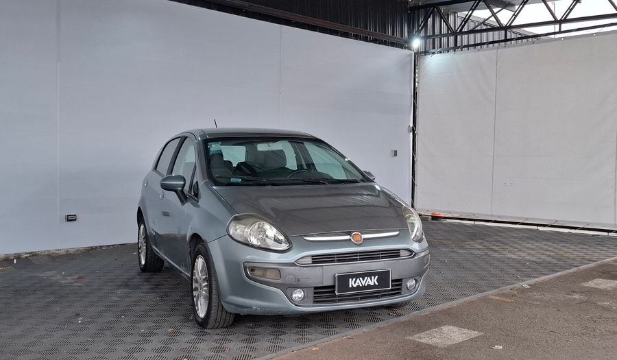Fiat Punto 1.6 16V ESSENCE 5P Hatchback 2013