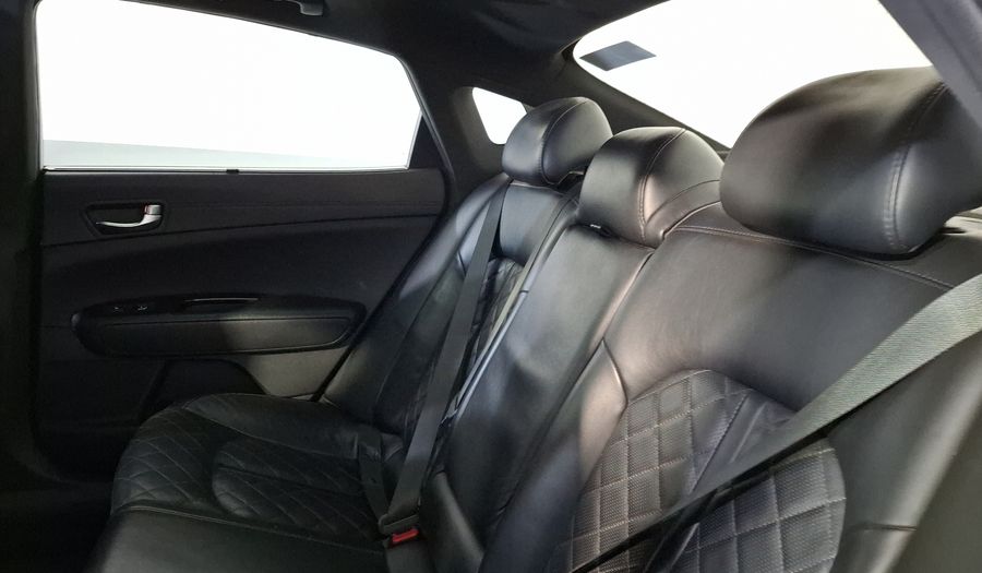 Kia Optima 2.0 TURBO GDI SXL AT Sedan 2017